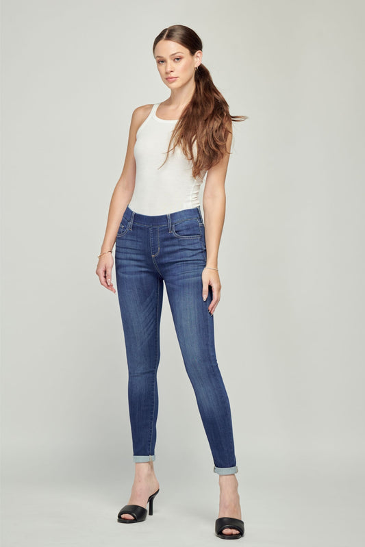 Mid Rise Pull On Crop Skinny